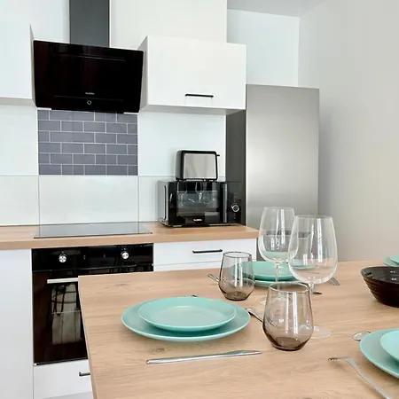 Hypercentre - 3 - Proche Chateau Et Commerces Châteaubriant