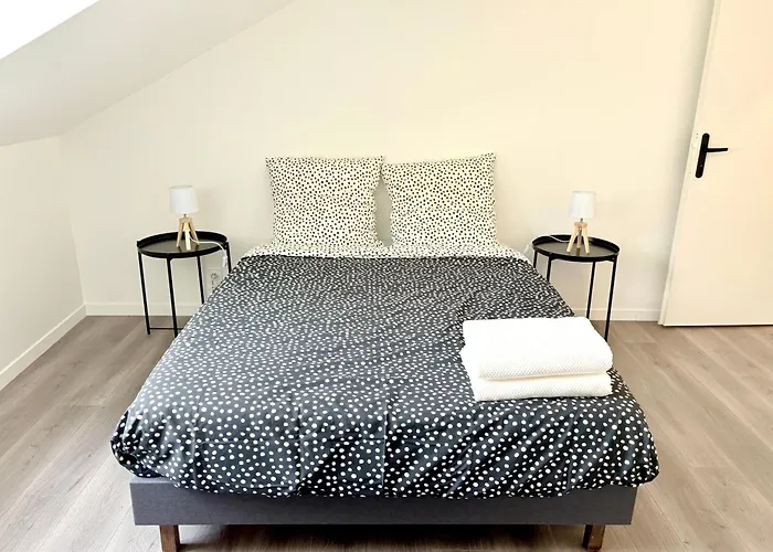 Appartement Hypercentre - 3 - Proche Chateau Et Commerces *